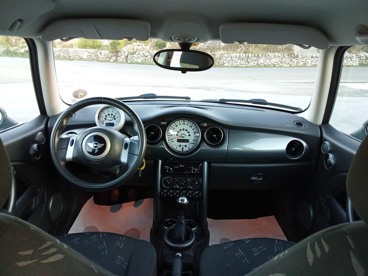 Mini 1.4 tdi One D de luxe