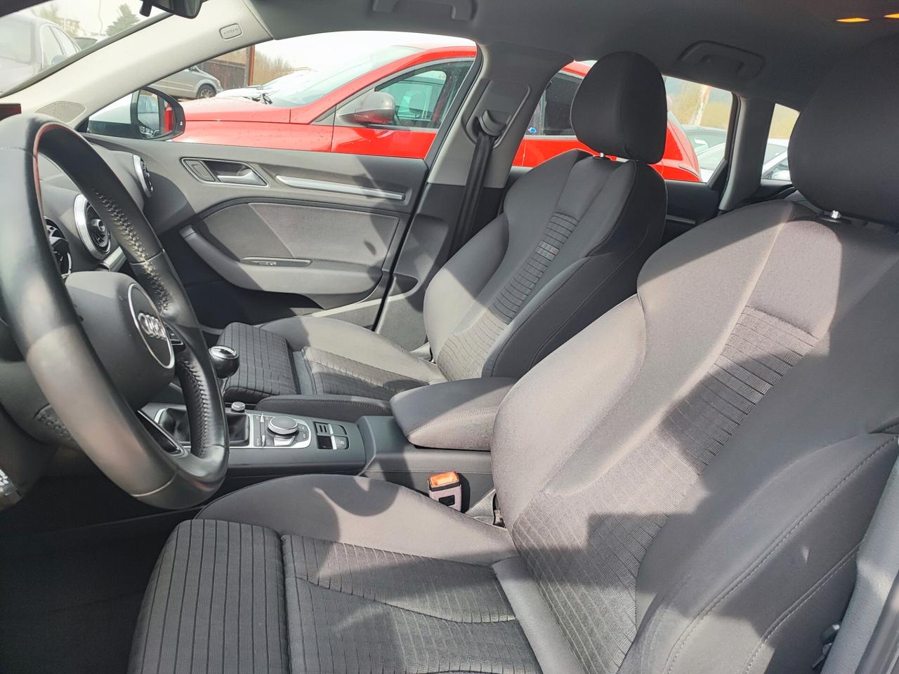 Audi A3 SPB 1.6 TDI 116 CV Sport