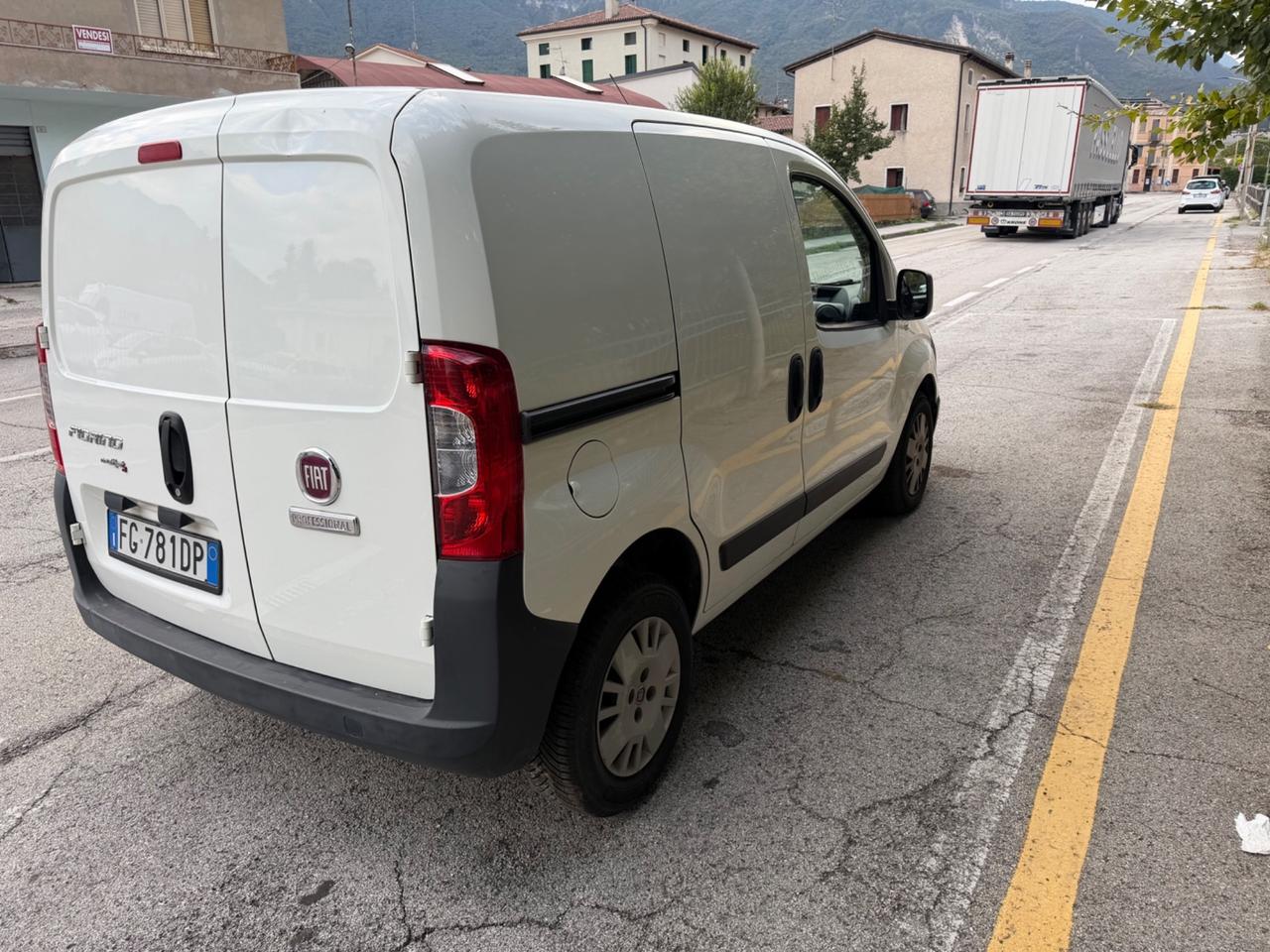 Fiat Fiorino 1.3 MJT 95CV Cargo