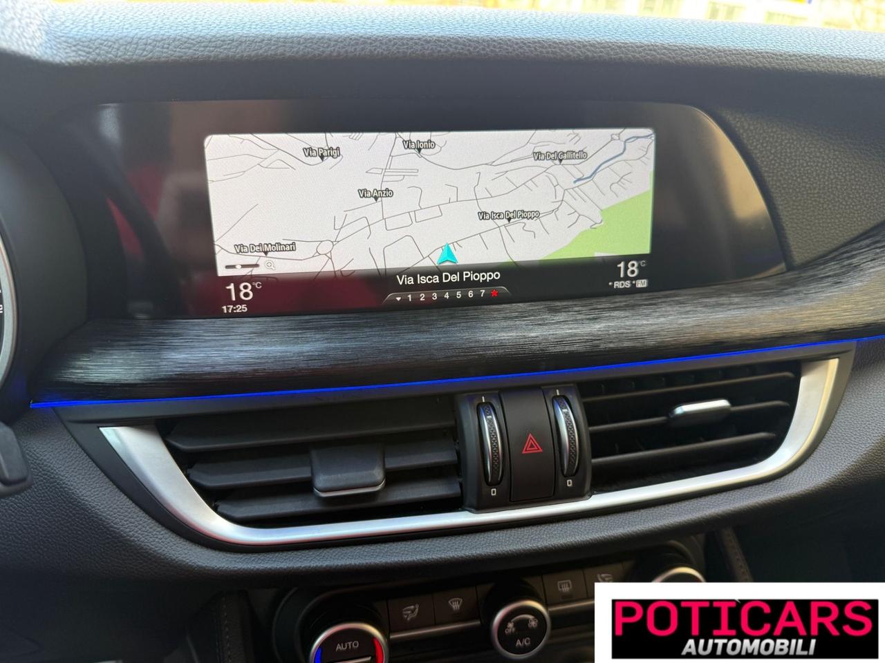 Alfa Romeo Stelvio 2.2 Turbodiesel 160 CV AT8 RWD Business