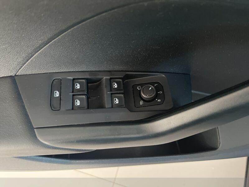 Volkswagen T-Cross 2019 1.0 tsi Style 95cv