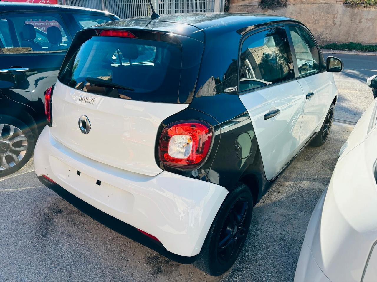 Smart ForFour 70 1.0 Passion