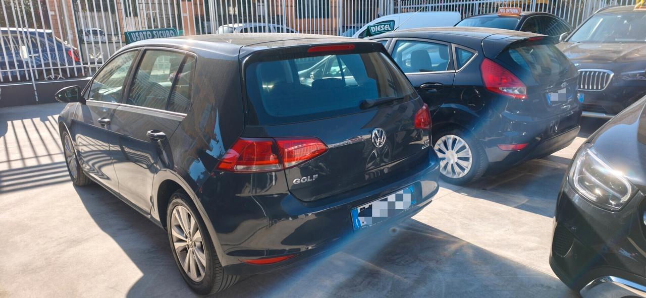 Golf 7 più Ford Fiesta per commercianti