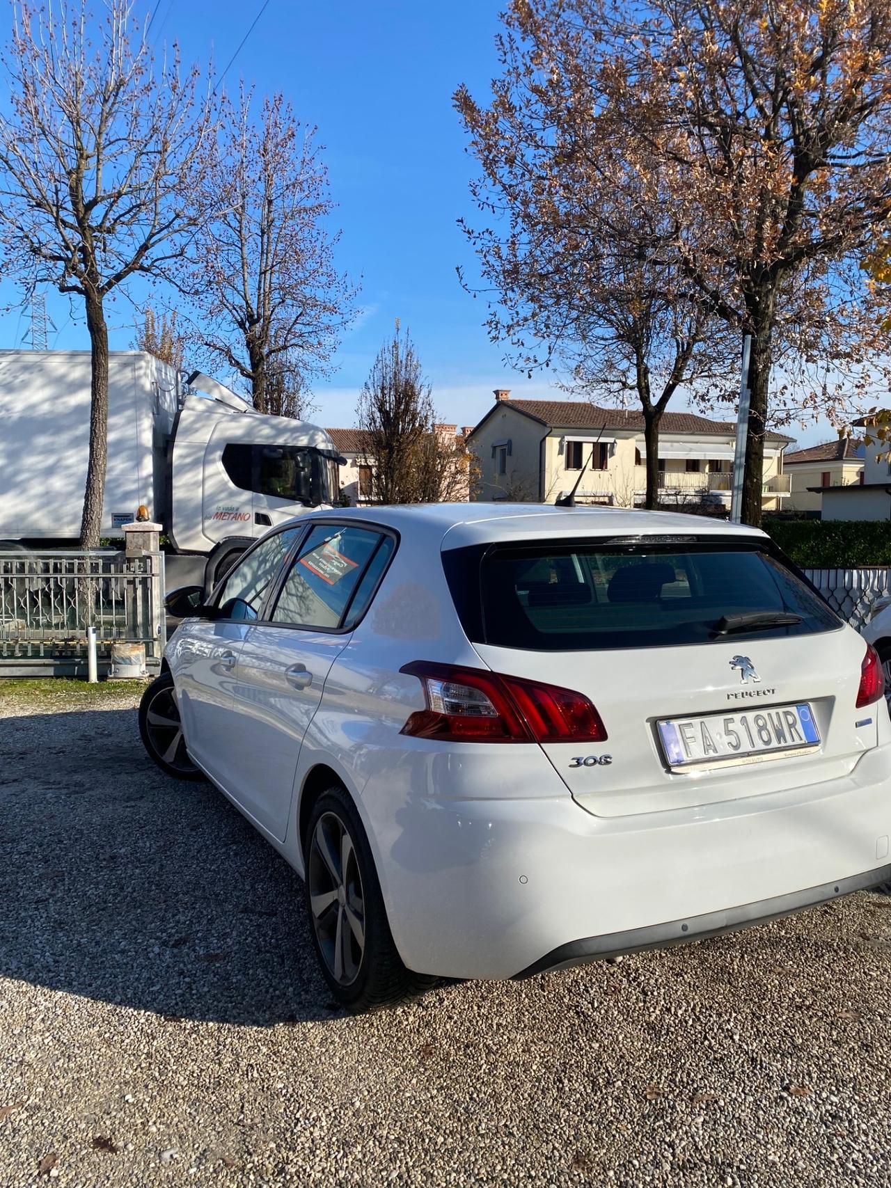 Peugeot 308 BlueHDi 100 S&S Active