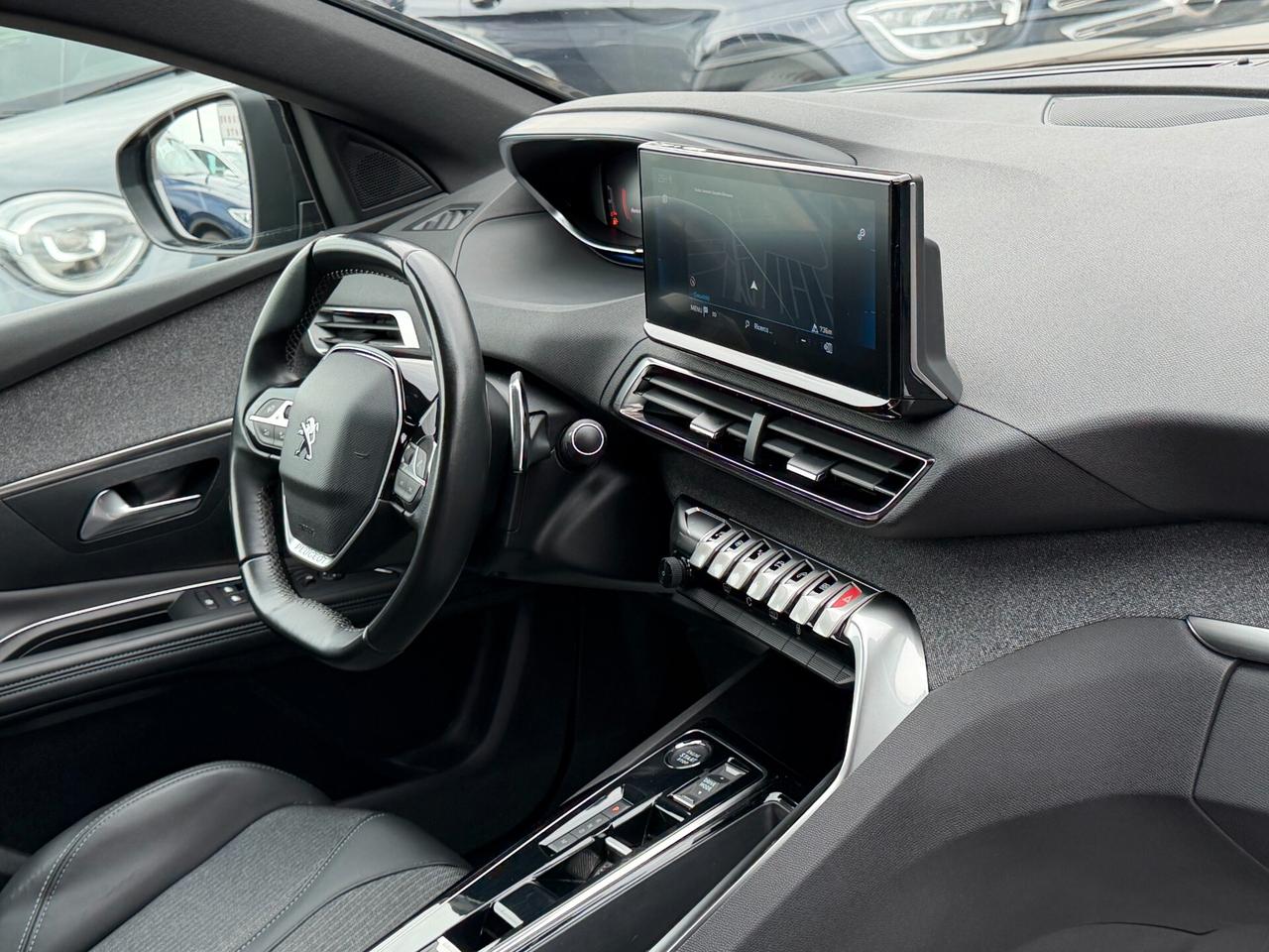 Peugeot 3008 1.5 BLUEHDI 130 cv. Eat8 ALLURE PACK (Nav)