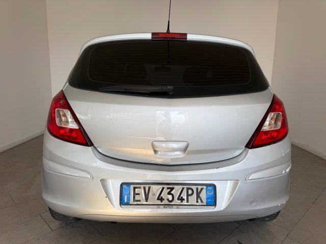 OPEL Corsa 1.2 5 porte Sport