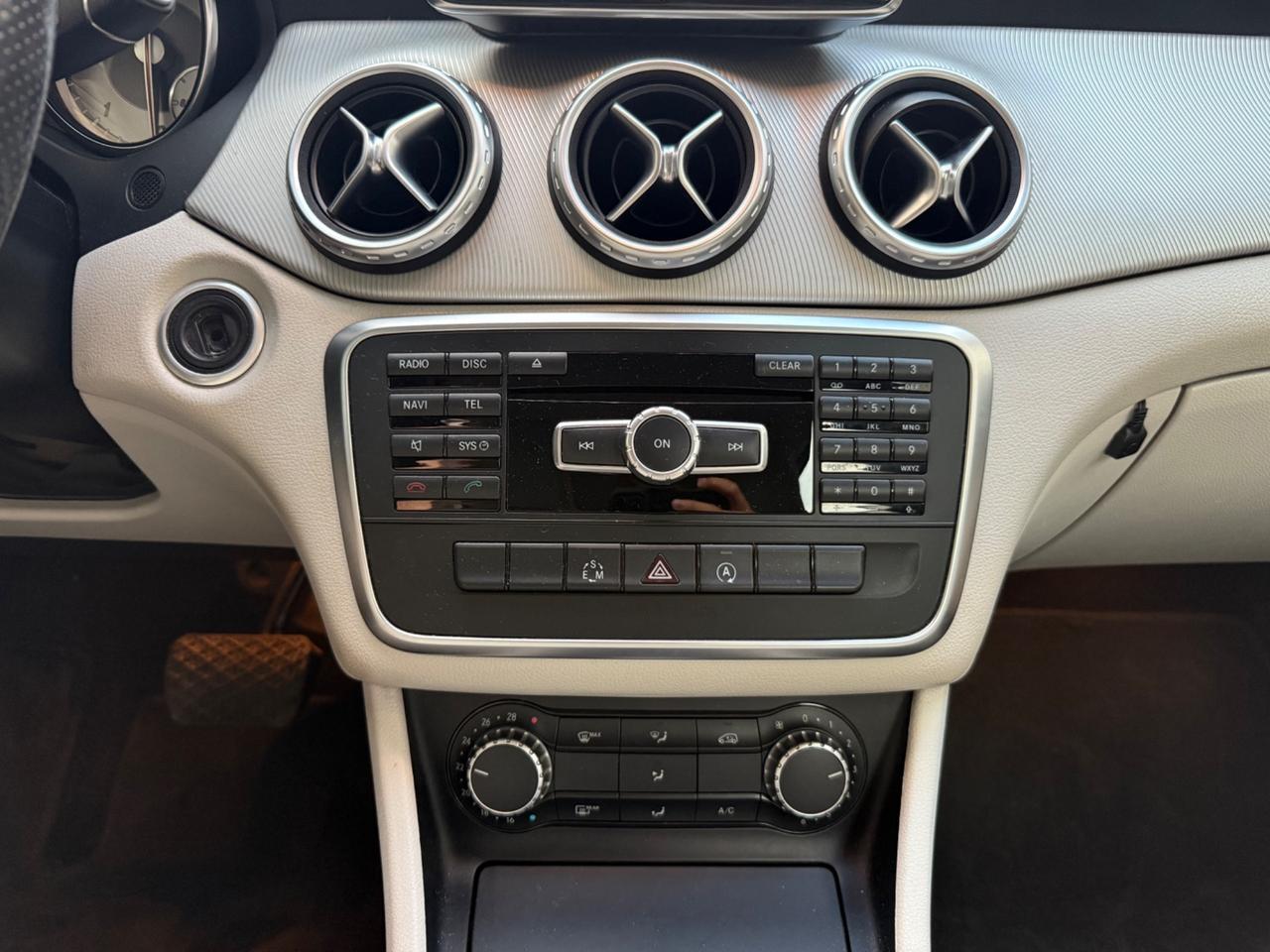Mercedes-benz GLA 200 GLA 200 CDI Automatic Sport