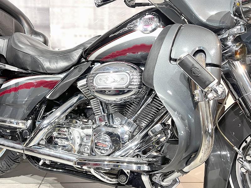 Harley Davidson Electra Glide Ultra Classic Cvo 1690