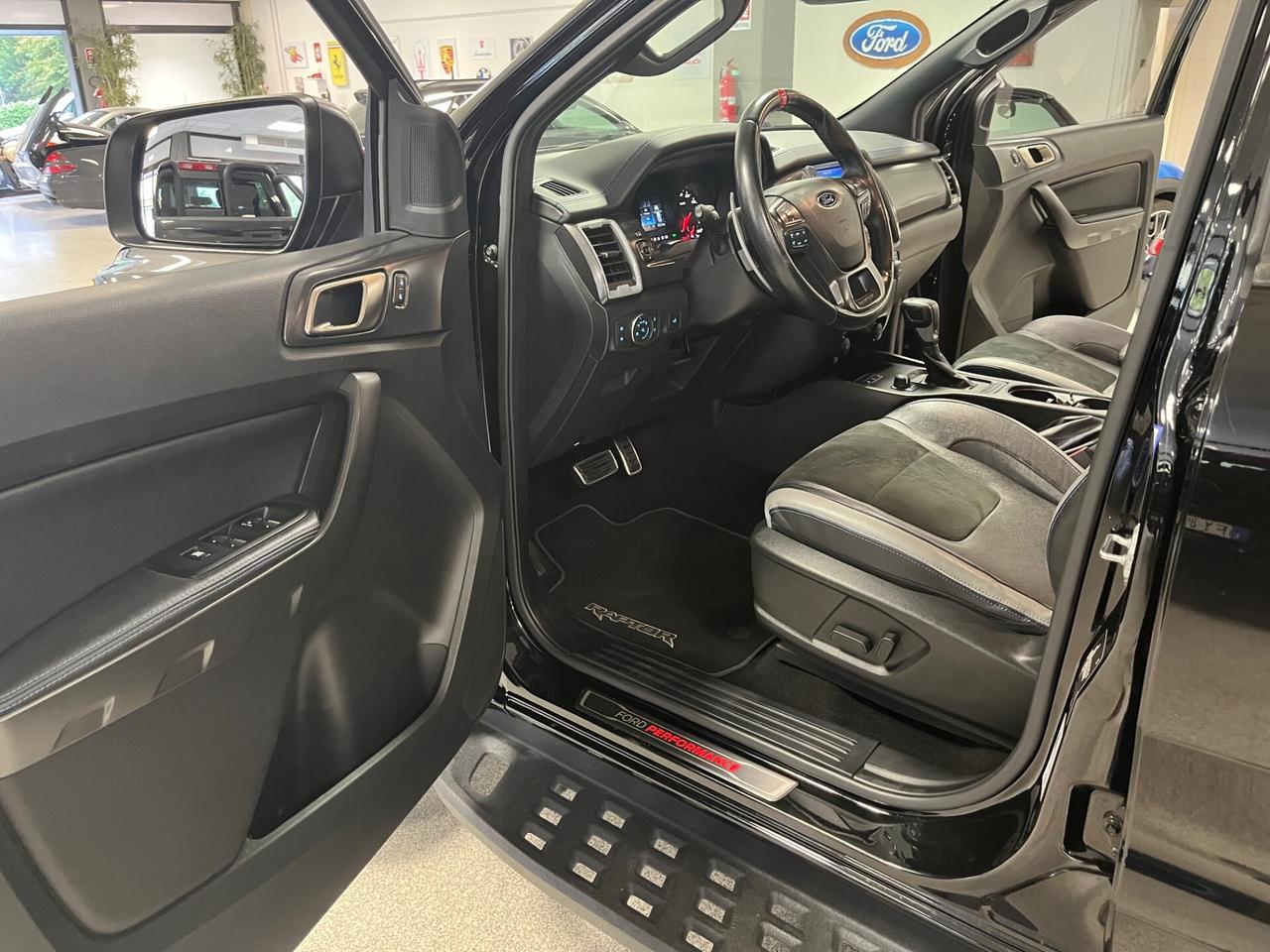 Ford Ranger Raptor 2.0 tdci 213cv TOTAL BLACK +rialzo
