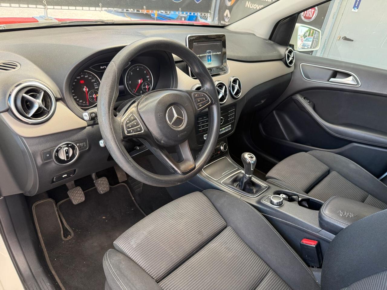 Mercedes-benz B 180 d Sport