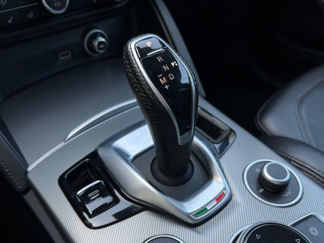 ALFA ROMEO Stelvio 2.2 Turbodiesel 210 CV AT8 Q4 Veloce