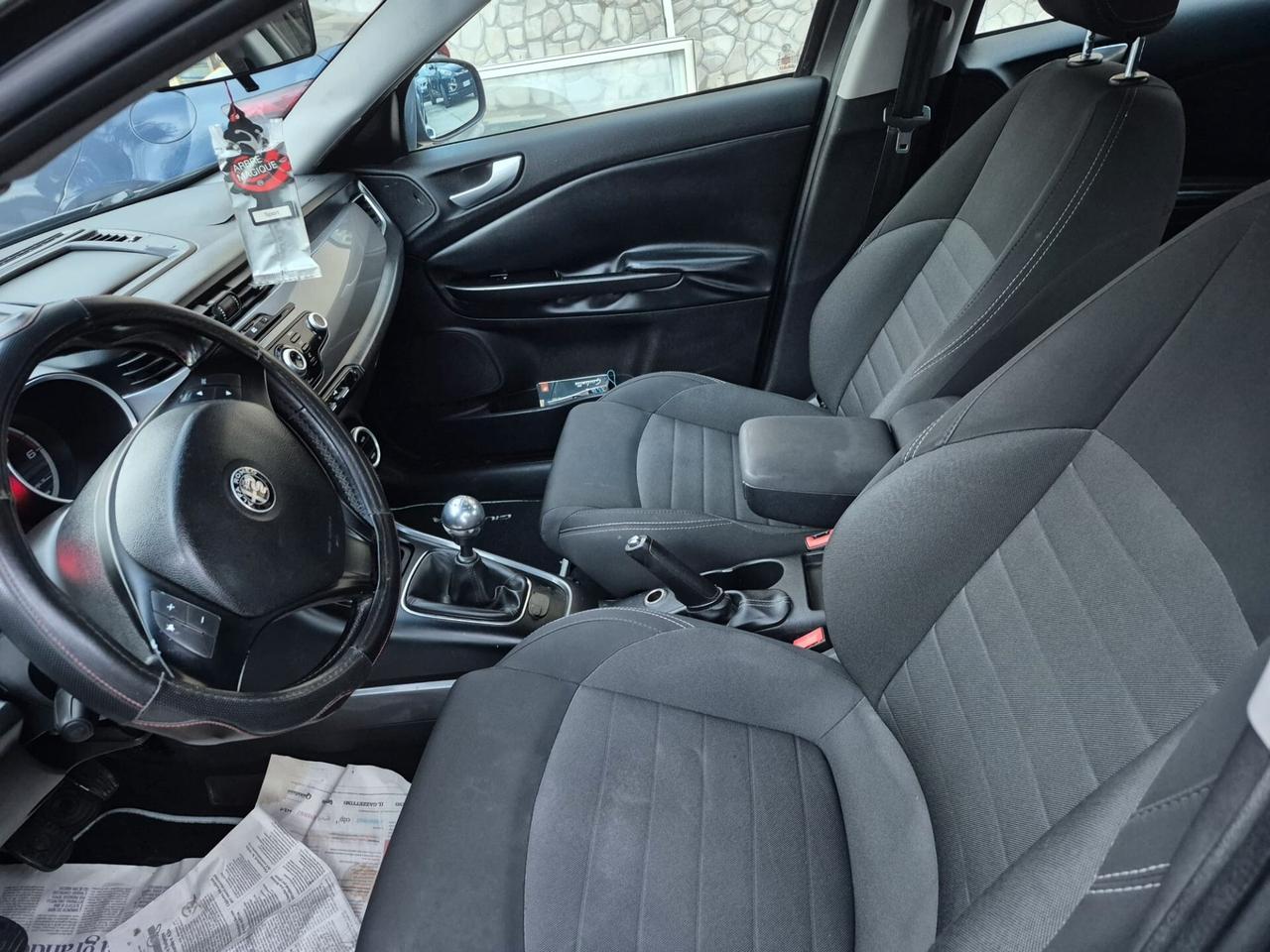 Alfa Romeo Giulietta 2.0 JTDm-2 140 CV Distinctive