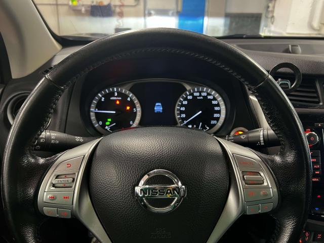Nissan Navara 2.3 dci d.cab Tekna 4wd 190cv auto *PREZZO FINITO*