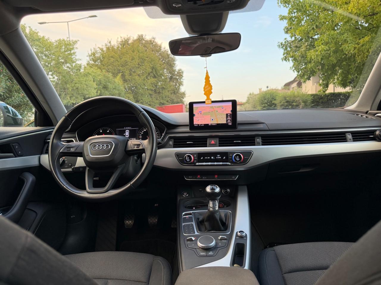 Audi A4 Avant 2.0 TDI 150 CV Business Sport