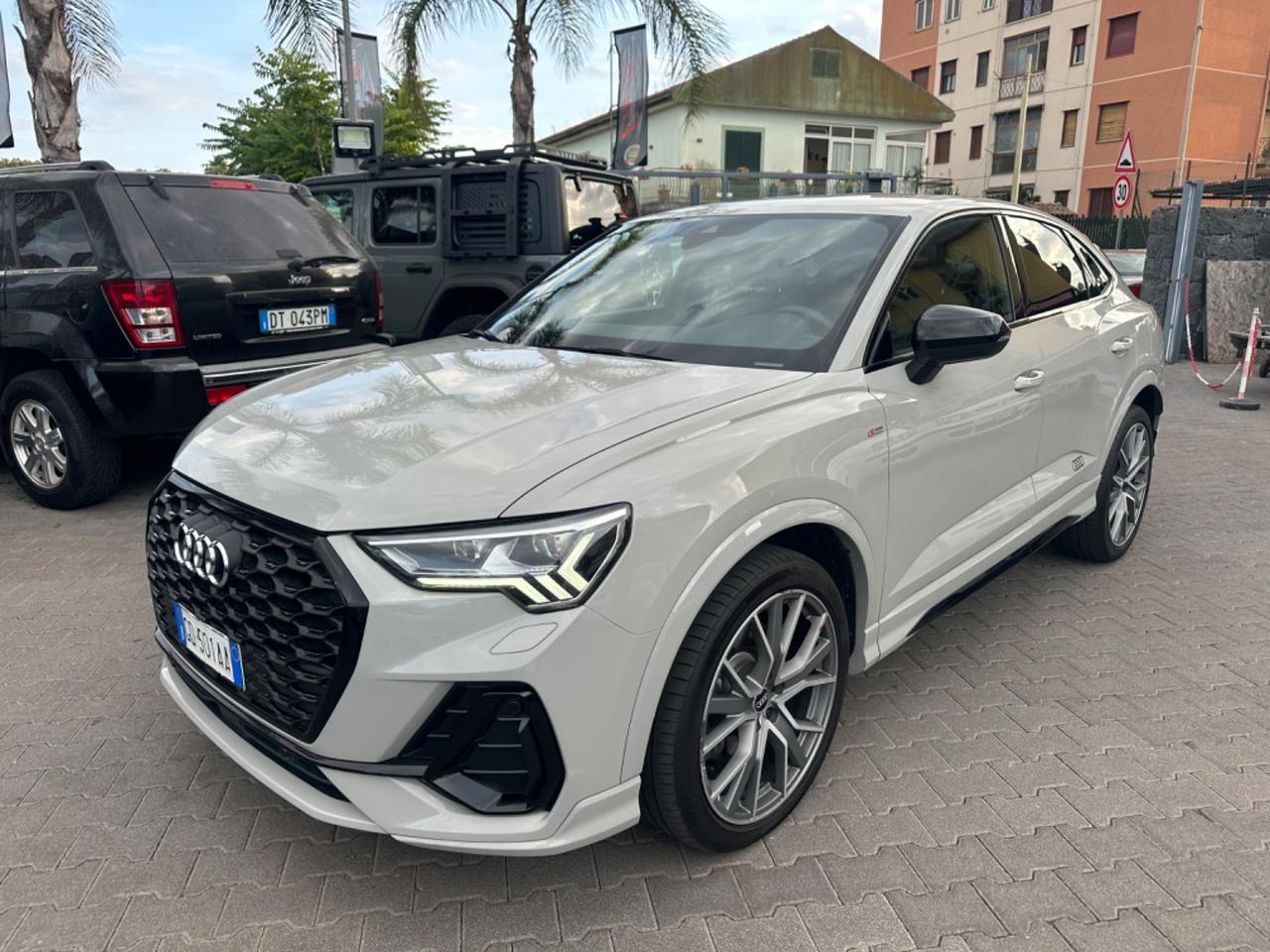 Audi Q3 SPB 40 TDI quattro S tronic Business Plus