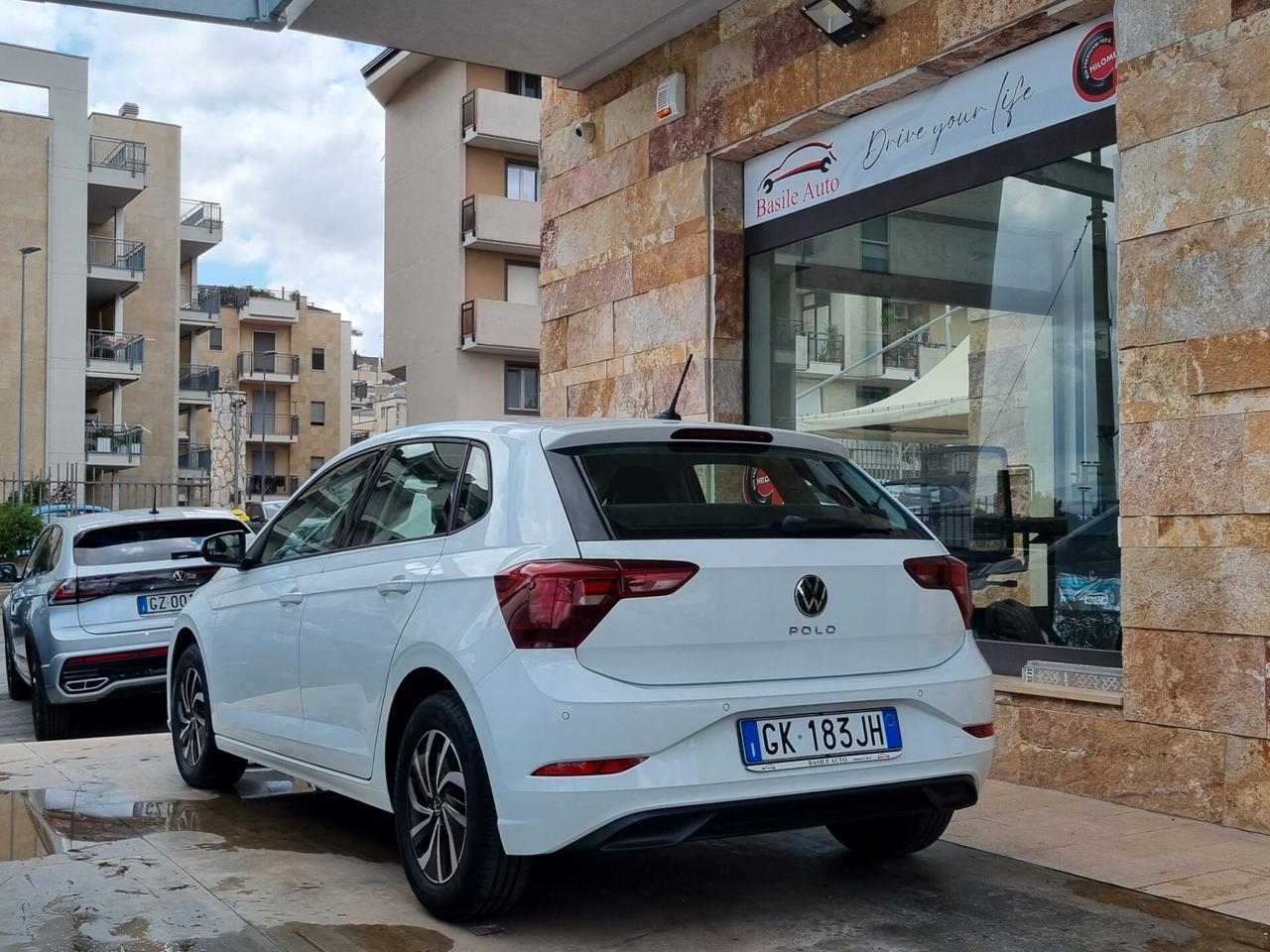 Volkswagen Polo VI 2022 1.0 tsi Life 95cv