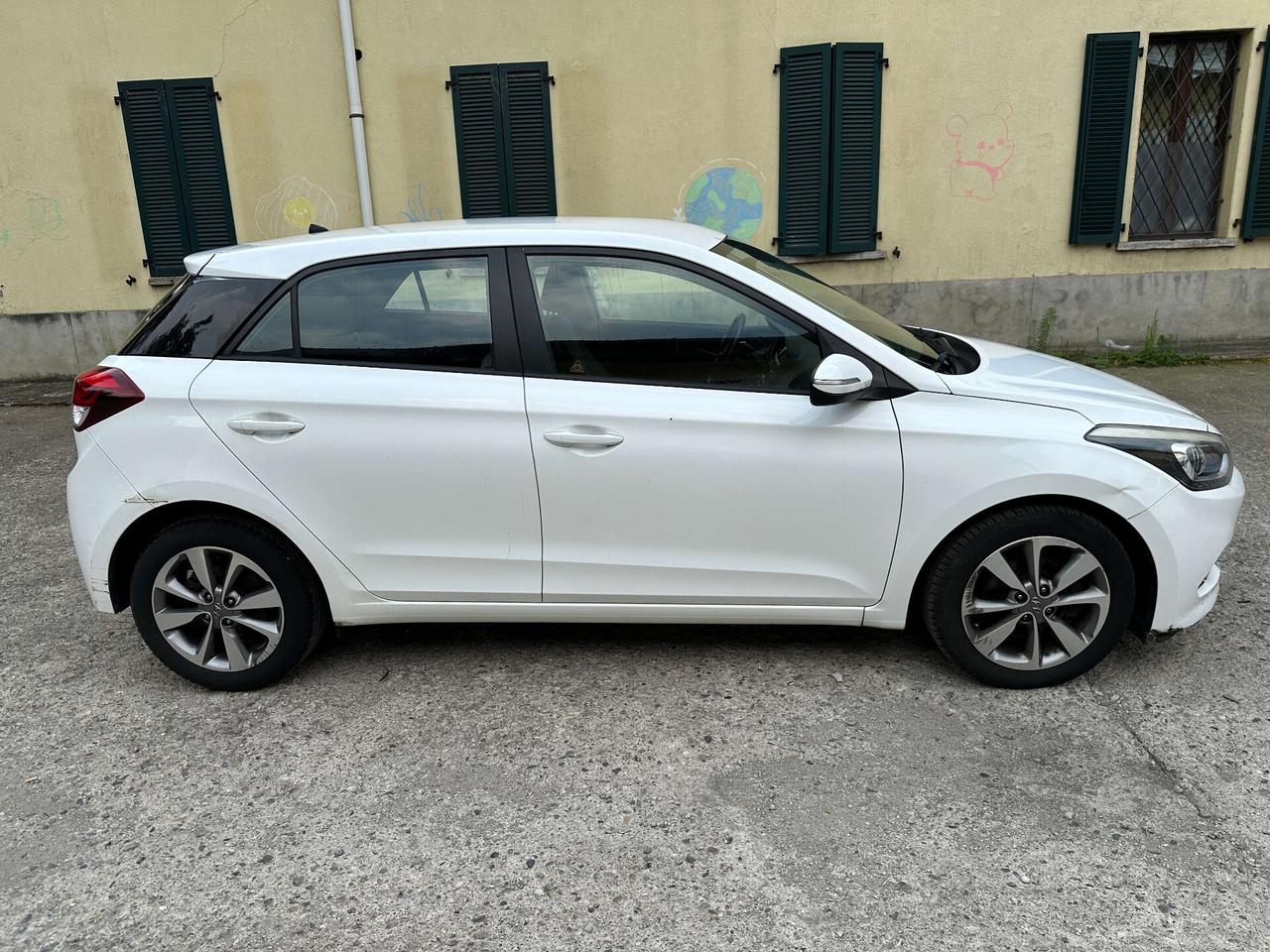 Hyundai i20 1.1 CRDi 12V 5 porte Style - PROBLEMI SU INIEZIONE