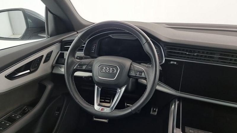 Audi Q8 50 TDI 286 CV quattro tiptronic S-Line