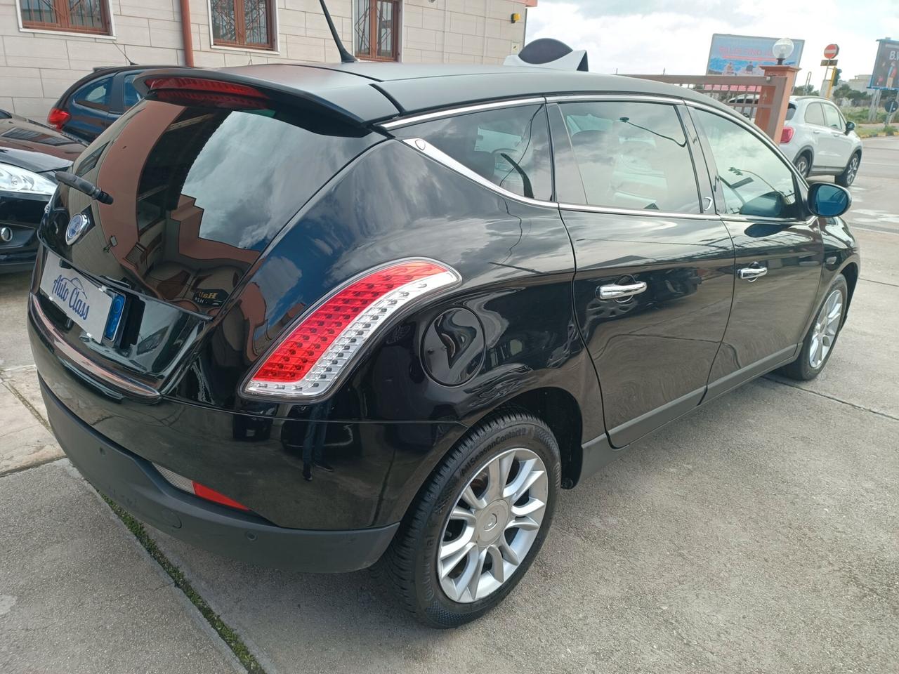 Lancia Delta 1.6 MJT DPF Oro 120 cv