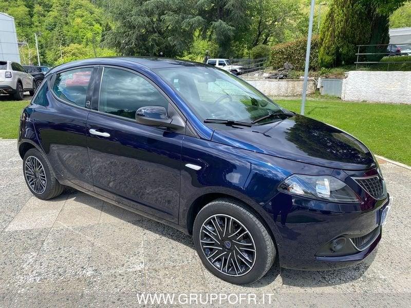 Lancia Ypsilon 1.0 FireFly 5 porte S&S Hybrid Ecochic Gold