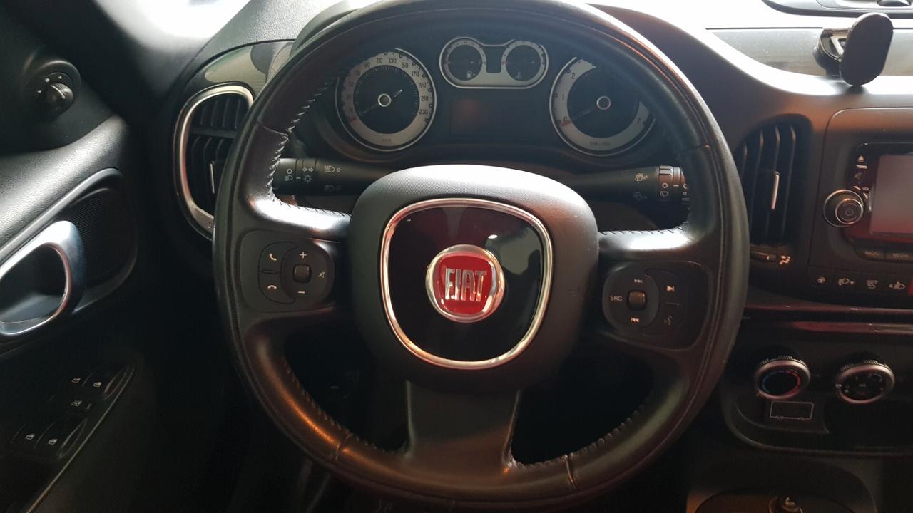 Fiat 500L Living 1.3 MTJ 7 POSTI OK NEOPATENTATI NO BLOCCHI!!!