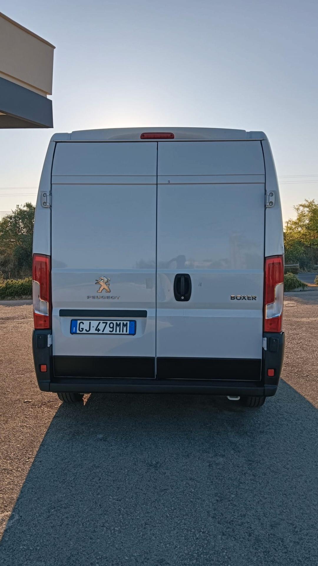 Peugeot Boxer 335 2.2 BlueHDi 140 S&S PLM-TA Furgone