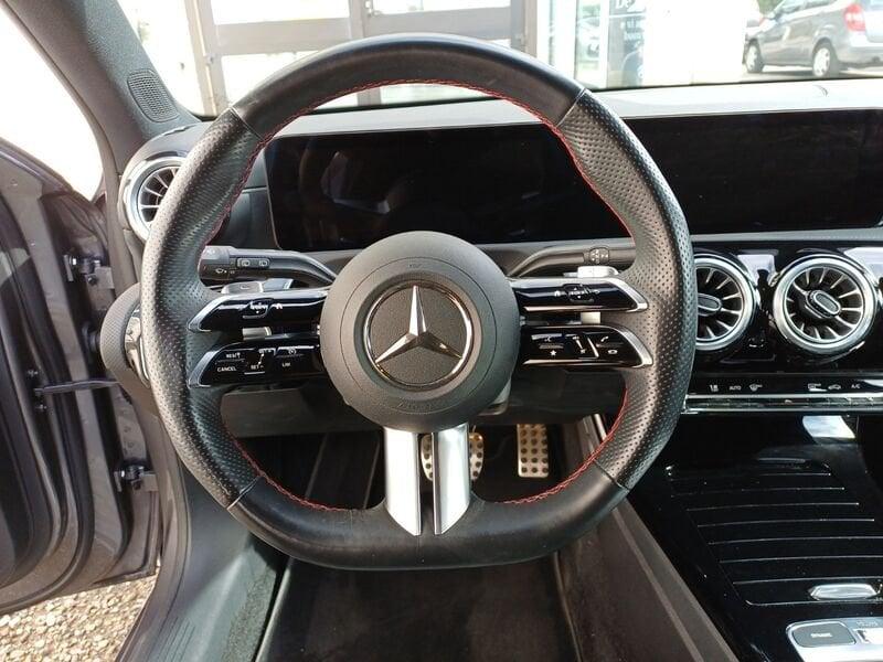 Mercedes-Benz Classe A A 180 d AMG Line Advanced Plus