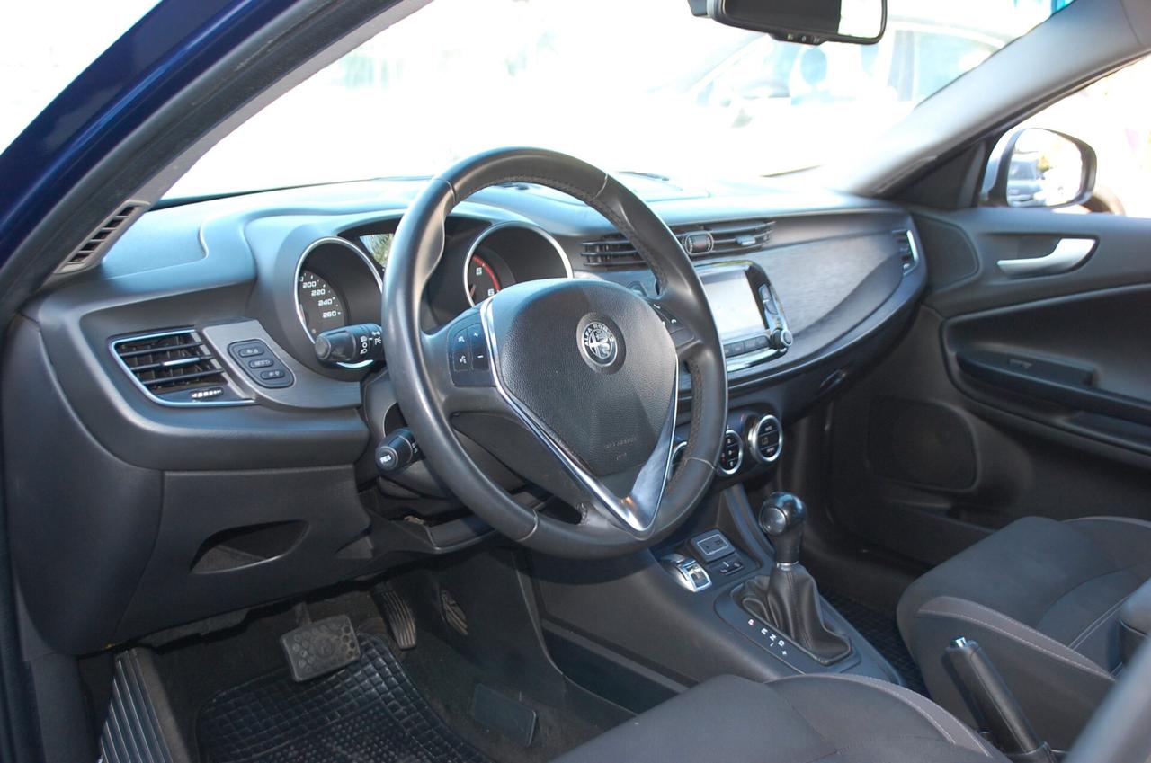 Alfa Romeo Giulietta 1.6 jtdm Sport 120CV tct Uff Italy Navi Lega USB