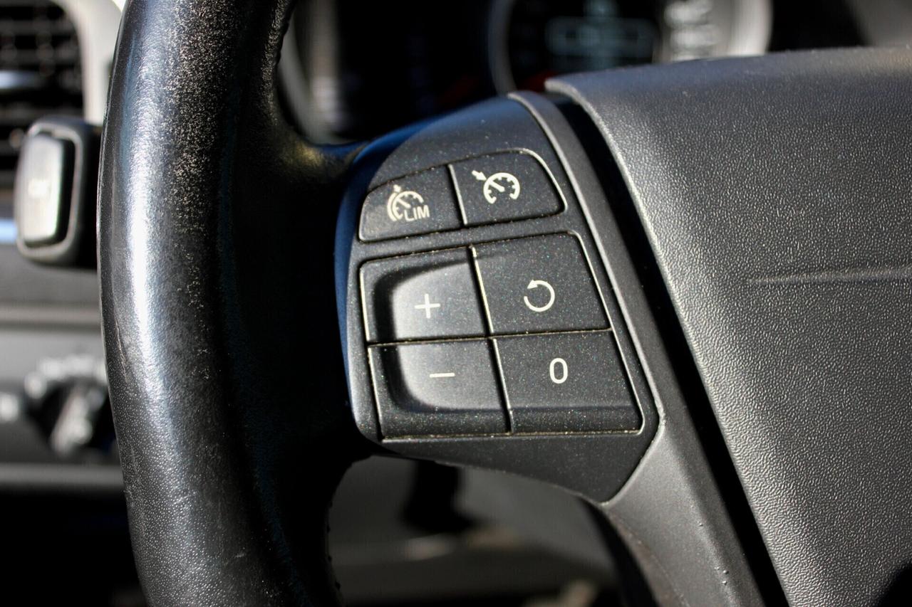 Volvo V40 D2 BUSINESS AUTOCARRO N1 CRUISE CONTROL SENSORI