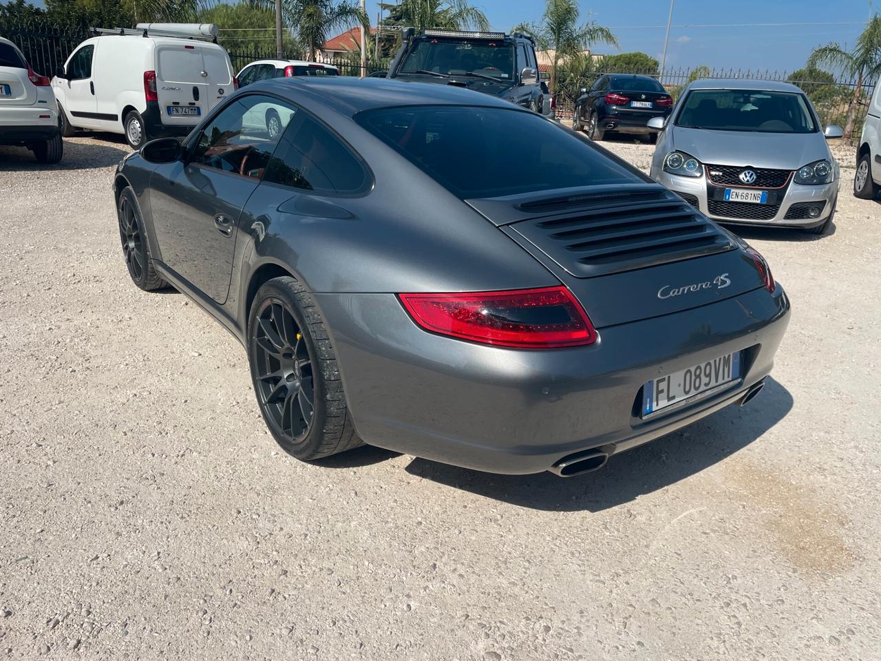 Porsche 911 Carrera 4S Coupé