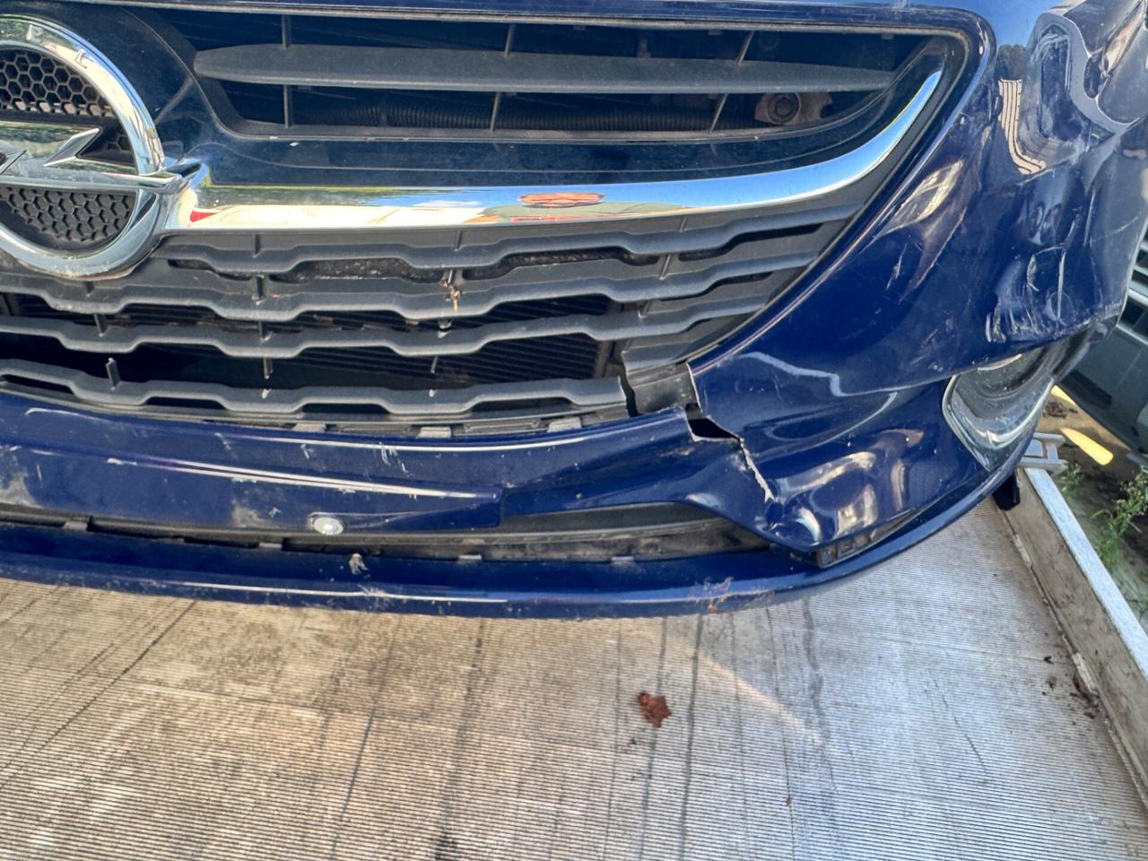 Opel Corsa INCIDENTATA