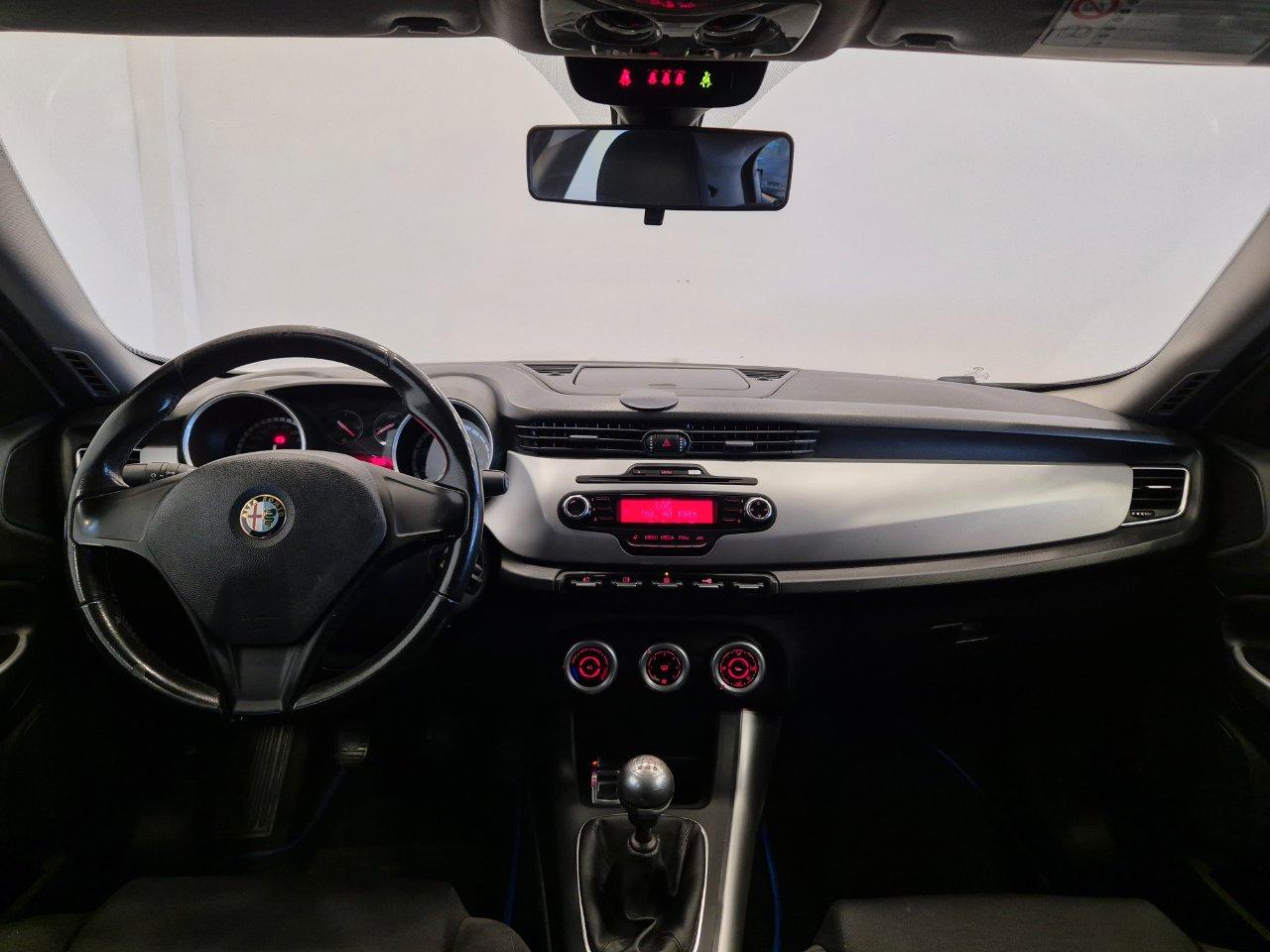 Alfa Romeo Giulietta 1.4 tb 105cv - NEOPATENTATI