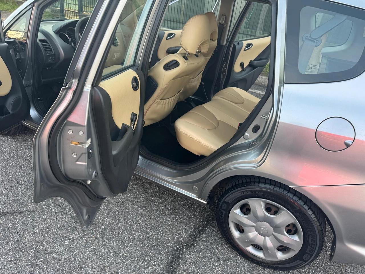 Honda Jazz 1.4 i-DSi 5p. LS Appeal