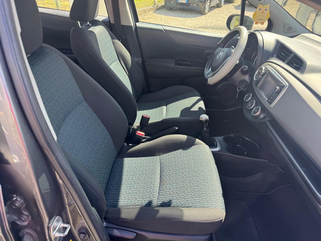 Toyota Yaris 1.0 5 porte Lounge NEOPATENTATI
