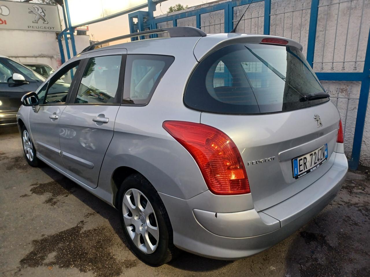 Peugeot 308 1.6 HDi ANNO 2013
