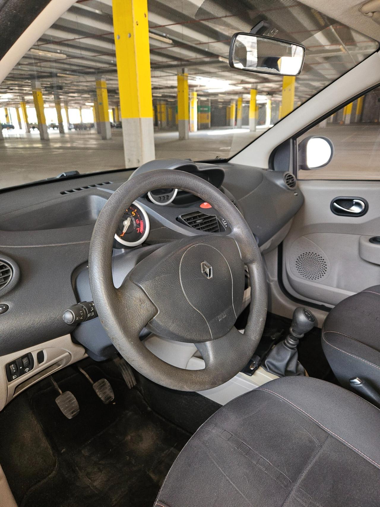 Renault Twingo 1.2 8V Dynamique