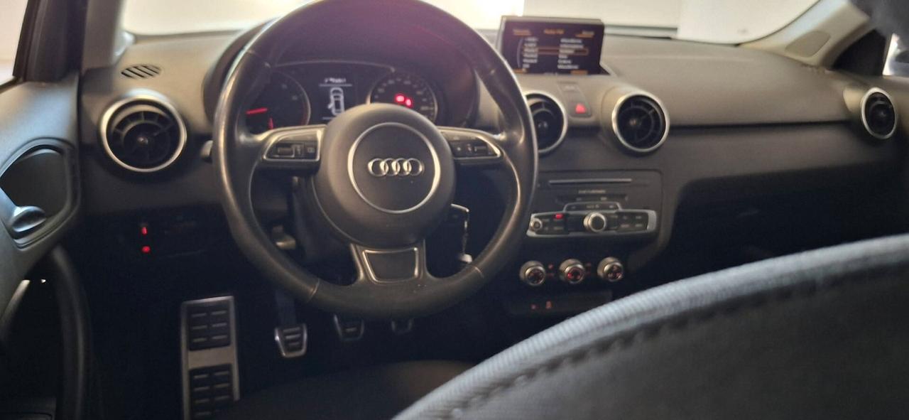Audi A1 1.0 TFSI ultra S LINE 45.000km