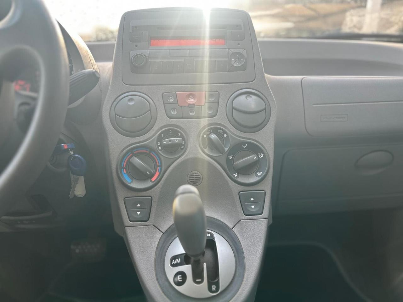 Fiat Panda 1.2 Dualogic