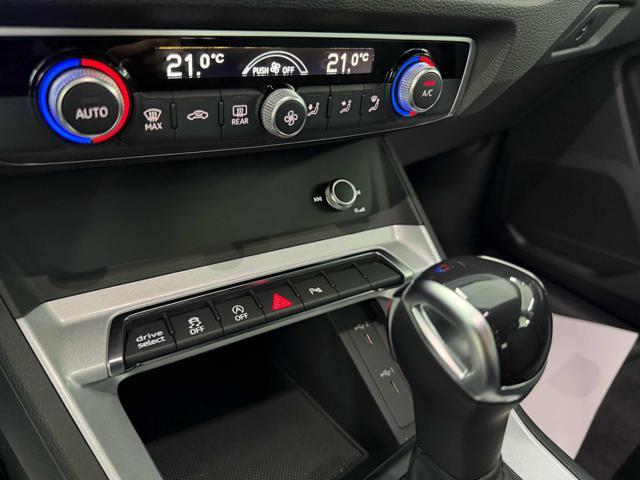 AUDI Q3 SPB 35 TDI S tronic Business Plus