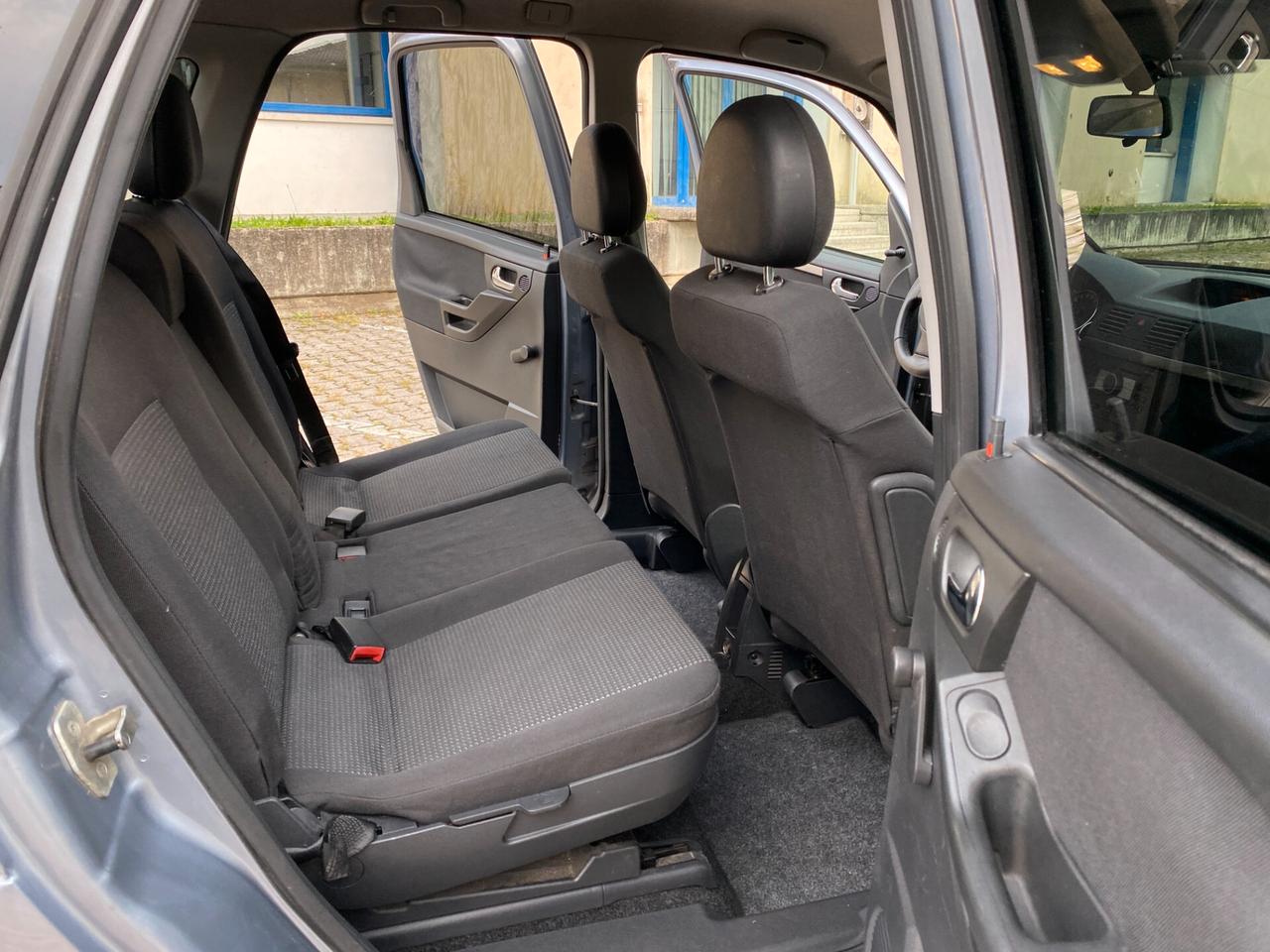 Opel Meriva 1.4i Cosmo OK NEOPATENTATO