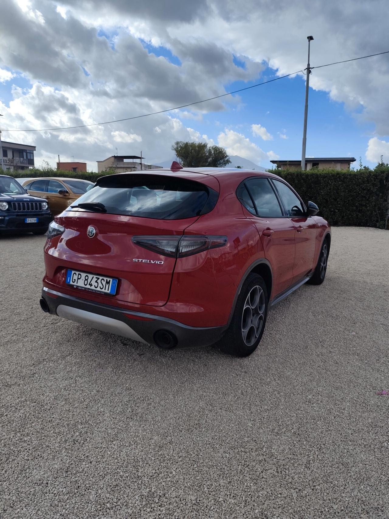 Alfa Romeo Stelvio 2.2 Turbodiesel 210 CV AT8 Q4 Ti