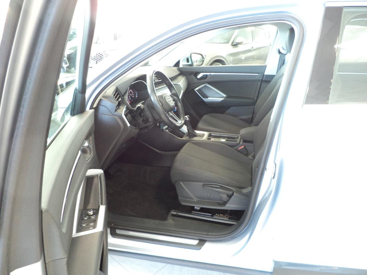 AUDI Q3 Business Advanced 40 2.0 TDI 190cv Quattro S-tronic Euro 6D