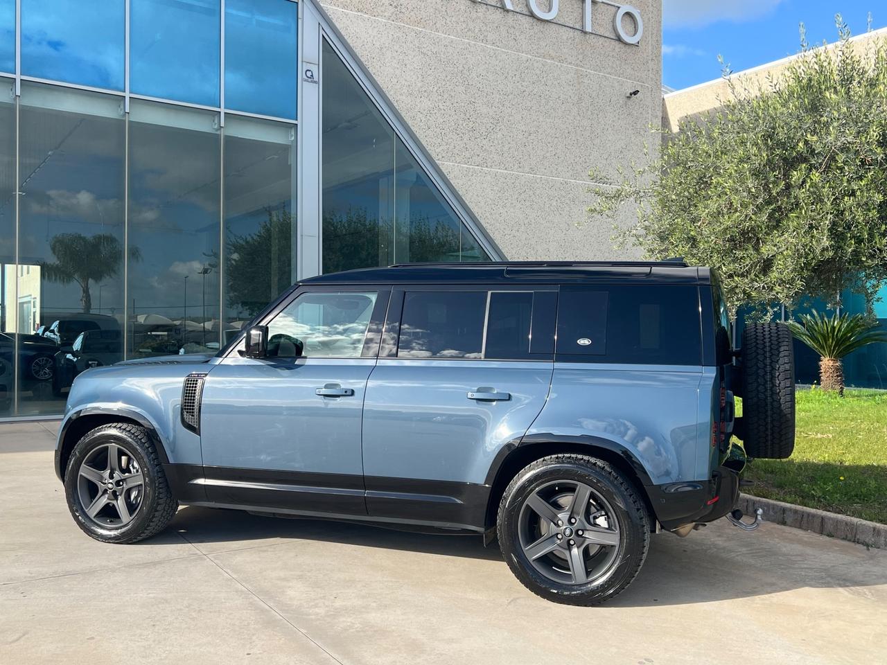 Land Rover Defender 110 3.0D I6 300 CV AWD Auto X-Dynamic SE