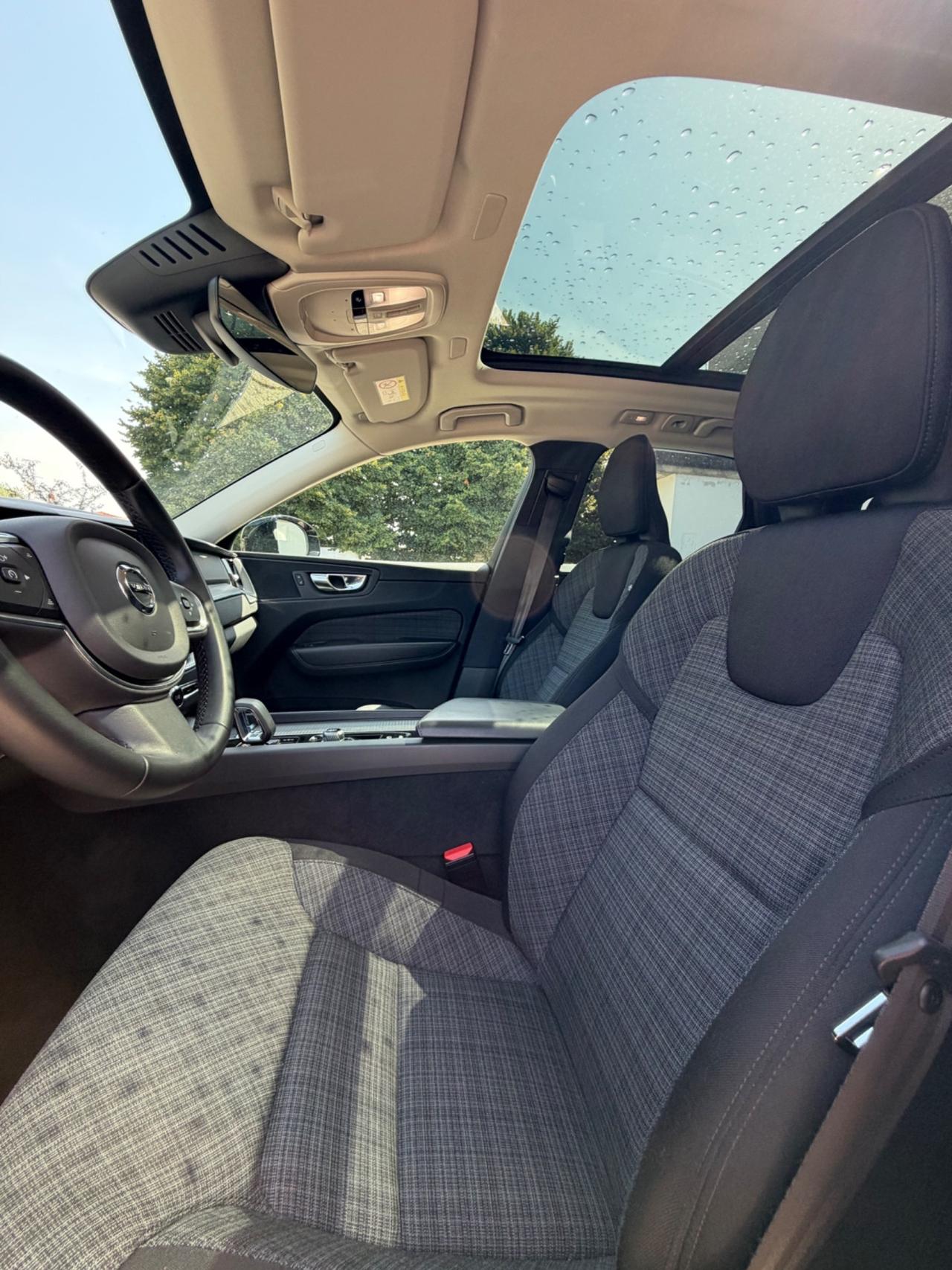 Volvo XC 60 XC60 T6 Recharge Plug-in Hybrid AWD aut. Ultimate Bright