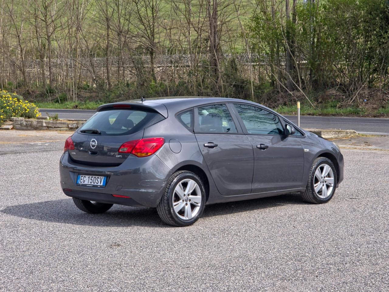 Opel Astra 1.7 CDTI 110CV 5 porte Cosmo 2011-E5 Manuale NEO