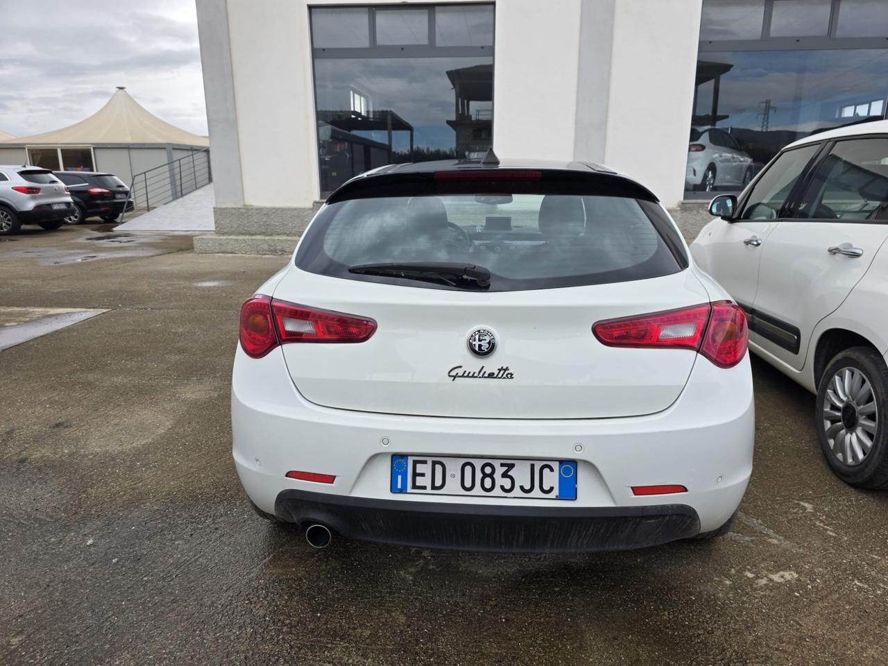 Alfa Romeo Giulietta 1.6 JTDm-2 105 CV Distinctive
