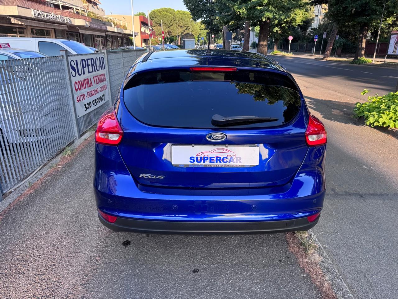 Ford Focus 1.5 TDCi 120 CV neopaten garanzia 12 mesi