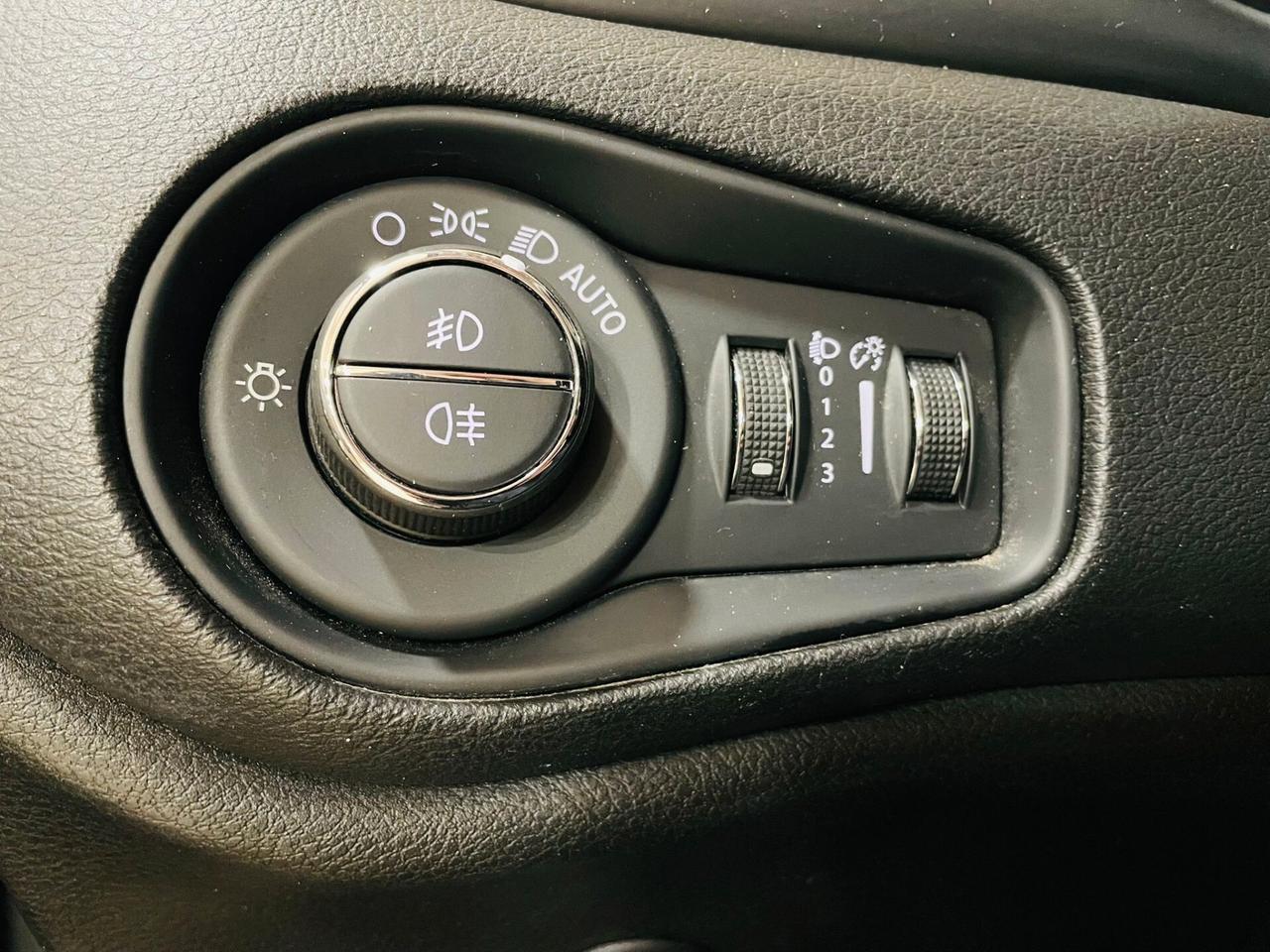 Jeep Renegade 1.3 T4 190CV PHEV 4xe AT6 Limited