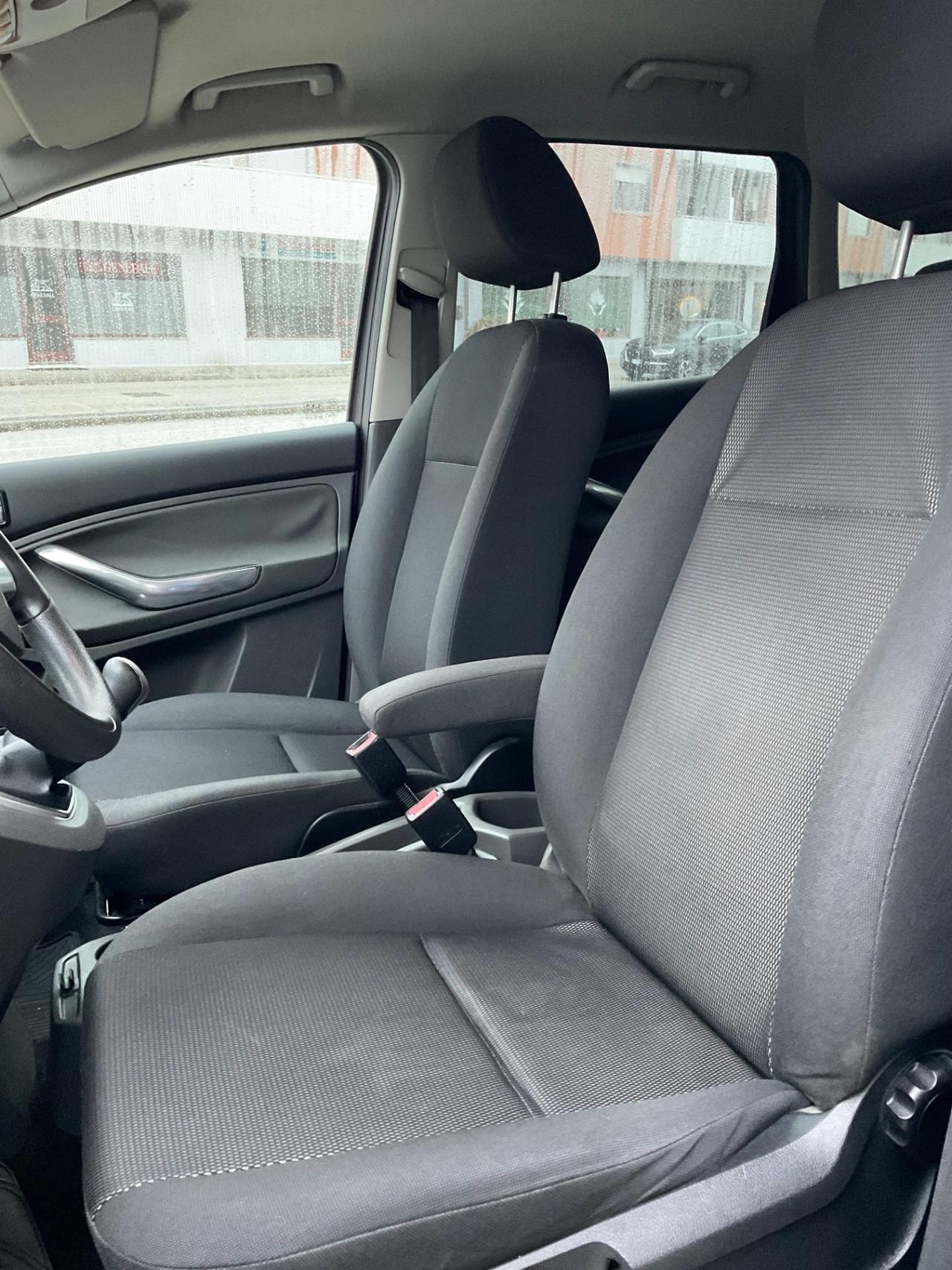 Ford C-Max 1.6 TDCi 110 CV Titanium DPF