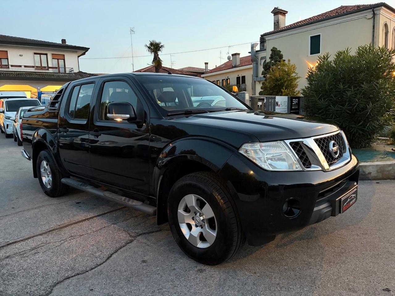 Nissan Navara 2.5 dCi 190CV 4 porte Double Cab XE